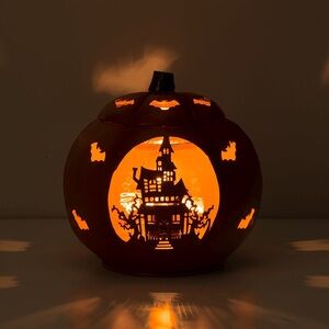 Scentsy 2021 Paranormal Pumpkin Warmer